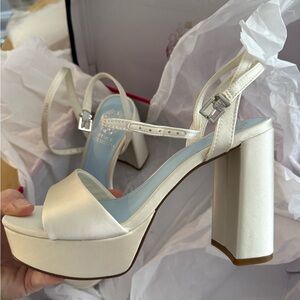 Vince Camuto Cream Platform Heels
